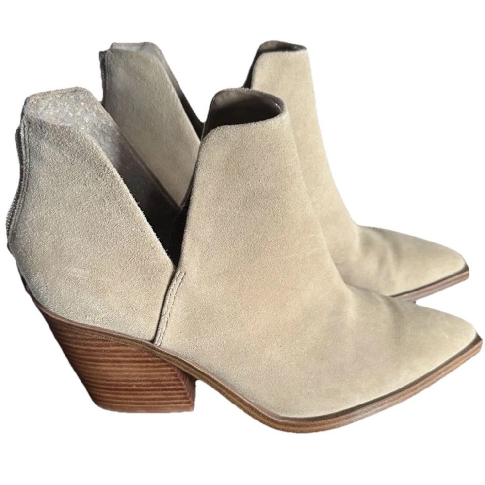 Ankle Boots 9.5 Suede,  Women's, Vince‎ Camuto Gigietta Light Tan Pointed Toe
